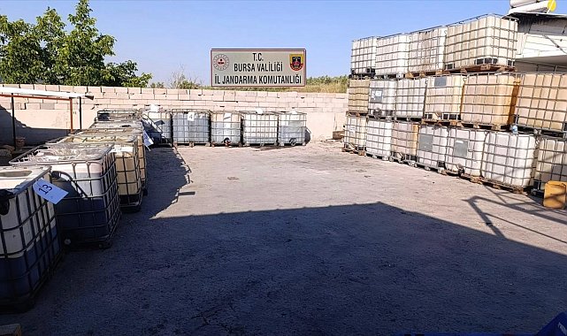 10 milyon TL'lik kaçak akaryakıtı piyasaya sürmeye hazırlanan 5 şüpheli gözaltına alındı