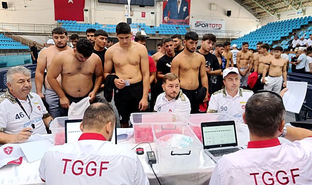 665'inci Kırkpınar Yağlı Güreşleri'nde güreşecek 840 pehlivanın kayıt işlemleri başladı