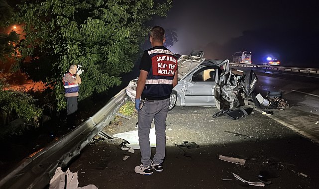 Arıza nedeniyle emniyet şeridinde duran otomobile TIR çarptı; 1 çocuk öldü, 3 yaralı