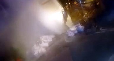 Avcılar'da çalışma sırasında ana su hattı patladı; 4 mahalle susuz kaldı