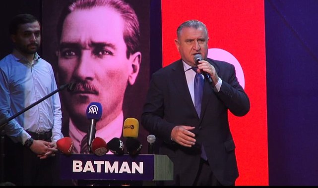 Bakan Bak: 'Terörsüz Türkiye' projesinde sporun birleştirici gücünü kullanacağız