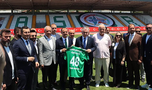 Bakan Bak'tan Muğlaspor'a stadyum müjdesi