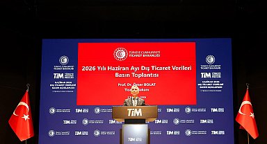 Bakan Bolat: Tarihimizde ilk defa yıllıklandırılmış olarak mal ve hizmet ihracatı toplamı 400 milyar doları aşmış durumda Geniş haber