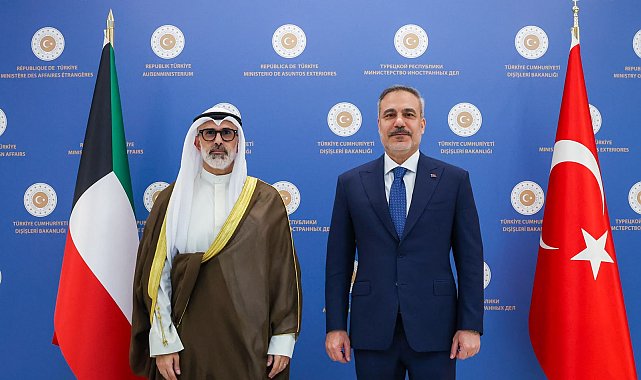 Bakan Fidan, Kuveytli mevkidaşı Al-Sabah ile bir araya geldi