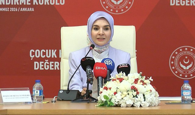 Bakan Göktaş: Sosyal ağlar ve oyun mecraları, çocuklara uygun bir dijital çevre oluşturmakla yükümlü
