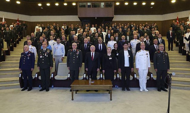 Bakan Güler, şehit aileleri ve gazilerle buluştu