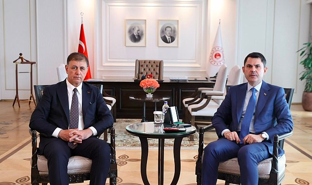 Bakan Kurum, İzmir Büyükşehir Belediye Başkanı Tugay'ı kabul etti