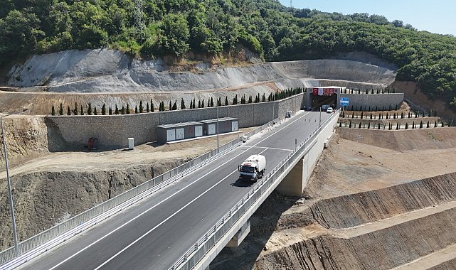 Bakan Uraloğlu: Yalova-Armutlu Yolu yarın hizmete açılacak
