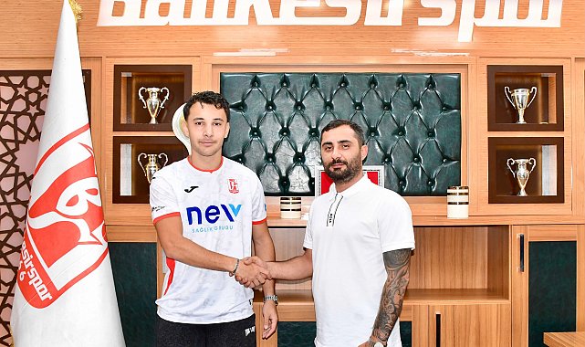 Balıkesirspor'da Celal Emir uzattı