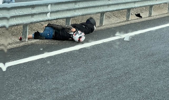 Bariyere çarpan motosikletin sürücüsü öldü