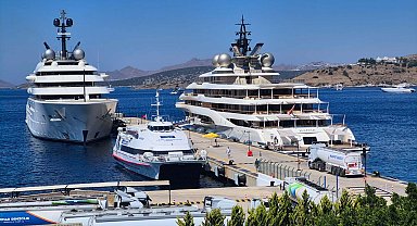Bodrum'a demir atan iki lüks yat, toplam 615 ton yakıt aldı
