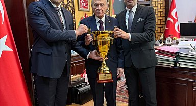 Boks Federasyonu'ndan Bahçeli'ye ziyaret