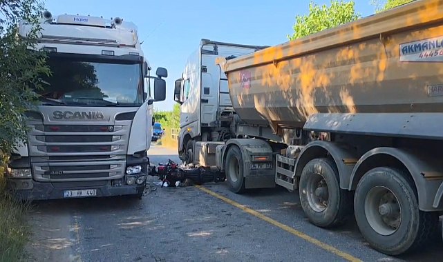 Çatalca'da kamyonların arasında kalan motosiklet sürücüsü ağır yaralandı