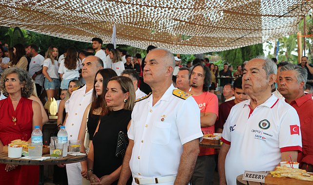Çeşme'de 55'inci Deniz Kuvvetleri Kupası'nın kazananları belli oldu