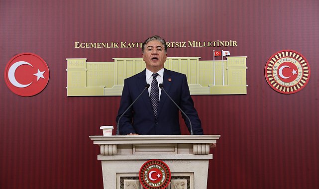 CHP'li Emir: Yeni bir yolculuğa çıkmak için resmi işlemleri sürdürüyoruz