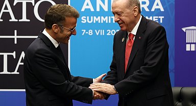 Cumhurbaşkanı Erdoğan, Fransa Cumhurbaşkanı Macron ile bir araya geldi