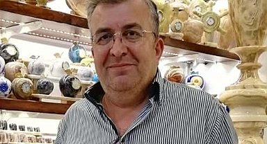 Dere yatağına devrilen traktörün sürücüsü öldü