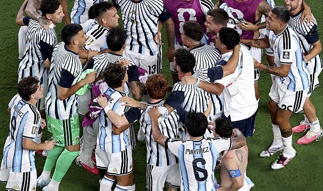 Dünya Kupası'nda son yarı finalist Arjantin