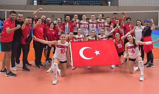 Dünya Liseler Arası Voleybol Şampiyonası'nda kız ve erkek milli takımları finalde