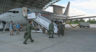 E-7T uçağı hava güvenliği görevini tamamladı