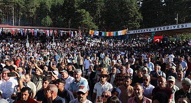 Erzurum'un Şenkaya ilçesinde 20 bin kişi festivalde buluştu