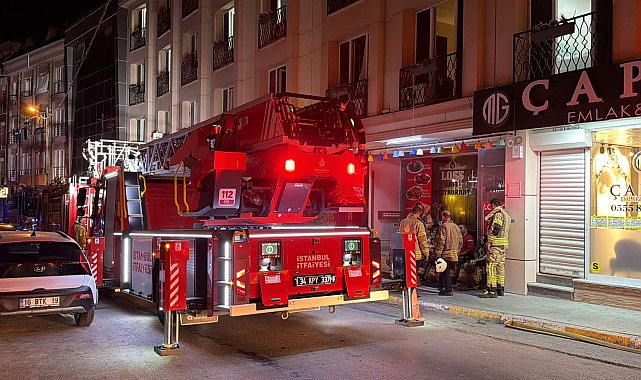 Esenyurt'ta otel yangını; mahsur kalanlar merdivenle tahliye edildi