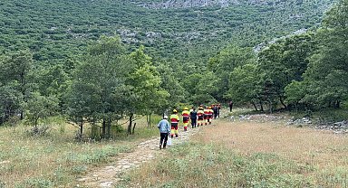 Eşiyle hayvan otlatmak için gittiği bölgede kayboldu