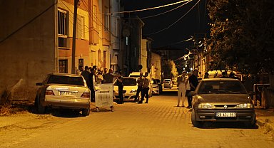Eskişehir'de komşu iki aile arasında kavga: 1'i polis 11 yaralı