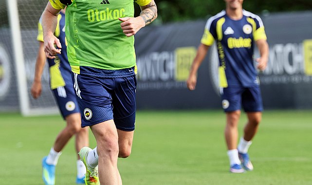 Fenerbahçe Avusturya kampında günü çift antrenmanla tamamladı