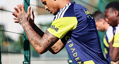 Fenerbahçe'de hazırlıklar devam ediyor