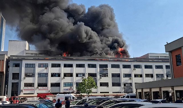 Gaziantep'te iş merkezinde yangın