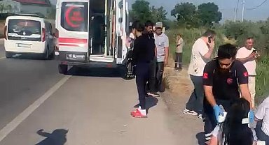 Gemlik'te işçi servis minibüsüyle otomobil çarpıştı; 15 yaralı