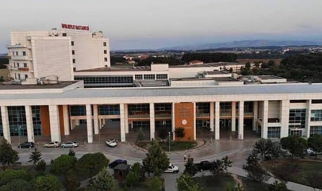 Hastane personeli, gıda zehirlenmesi şüphesiyle tedaviye alındı