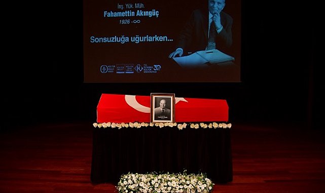 İKÜ'de Fahamettin Akıngüç için anma töreni düzenlendi
