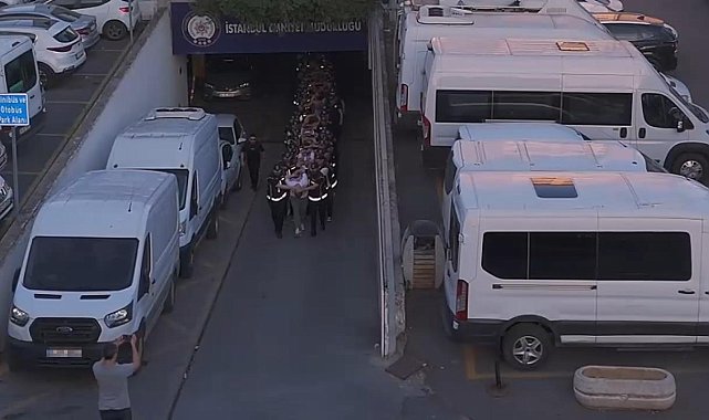 İstanbul merkezli 12 ilde 4 ayrı suç örgütüne operasyonda gözaltına alınan 103 şüpheli adliyeye sevk edildi