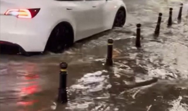 İstanbul'da sağanak etkili oluyor -1