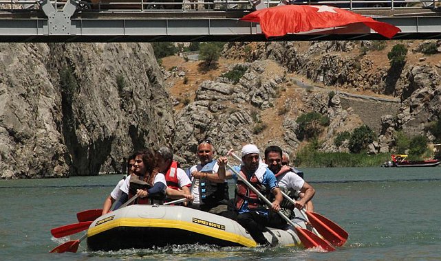 Karanlık Kanyon'da doğa sporları şenliği başladı