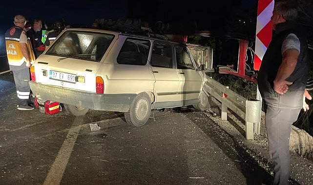 Kastamonu'da otomobil ile traktör çarpıştı: 1 ölü, 1 yaralı