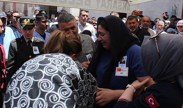Kaza şehidi uzman çavuş, son yolculuğuna uğurlandı