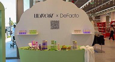 LilyRose x DeFacto'dan plaj koleksiyonu