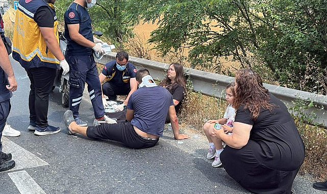 Lina Su, kazada yaralanan anne ve babasının başından ayrılmadı