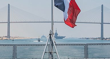 Macron: Charles de Gaulle gemisi Fransa'daki limanına dönüyor