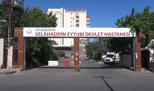 Madde bağımlısı olduğu ileri sürülen ağabeyi tarafından bıçaklanarak öldürüldü