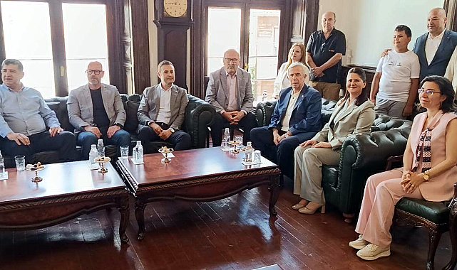 Mansur Yavaş, Kırkpınar Yağlı Güreşleri'ni izlemek için Edirne'ye geldi