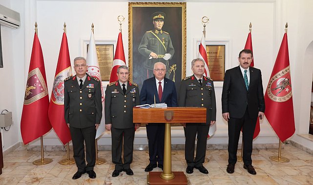 Milli Savunma Bakanı Yaşar Güler, KKTC'de
