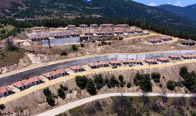 Ödemiş afet konutları yangının birinci yılında teslim ediliyor