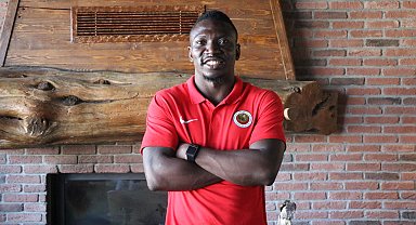 Peter Etebo: Geçen sene yaşadığımız sıkıntıyı bu sene hiç kimse yaşamak istemiyor