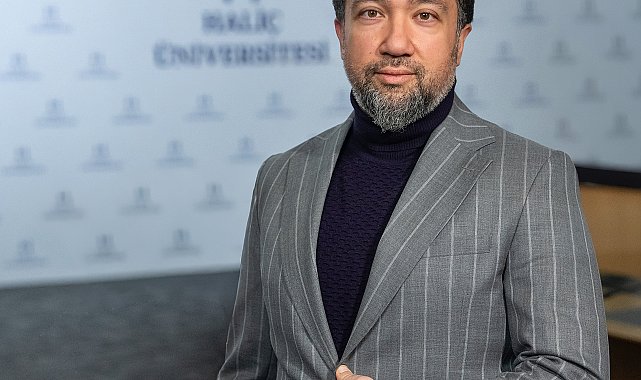 Prof. Dr. Eryarsoy: Mezunlarımıza yapay zekanın, iletişimin ve paranın dilini öğretiyoruz