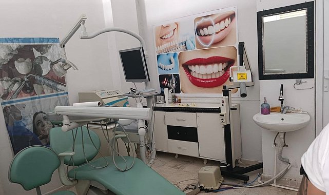 Şanlıurfa'da ruhsatsız 2 diş kliniği mühürlendi