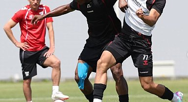 Sivasspor, yeni sezon hazırlıklarını Erciyes'te sürdürüyor